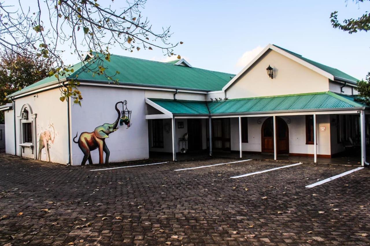 Villa Jana Guesthouse Pretoria-Noord Exterior foto