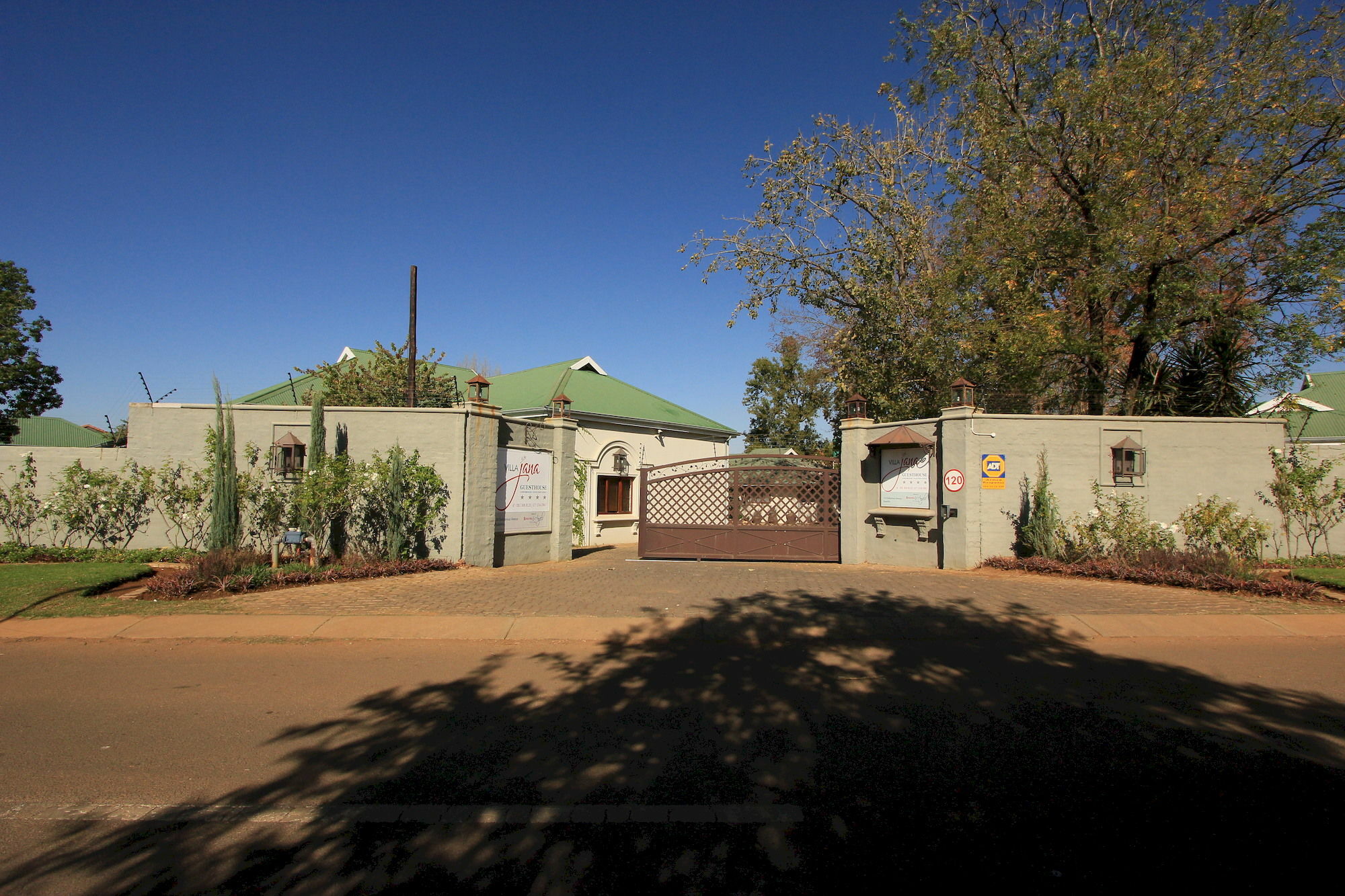 Villa Jana Guesthouse Pretoria-Noord Exterior foto